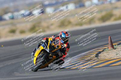 media/Feb-04-2023-SoCal Trackdays (Sat) [[8a776bf2c3]]/Turn 11 (945am)/